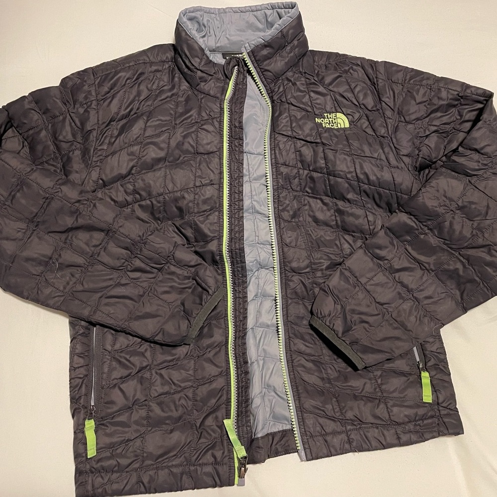 North Face Boys Thermoball Jacket - Gray with Lime Green trim. Size - M/10-12